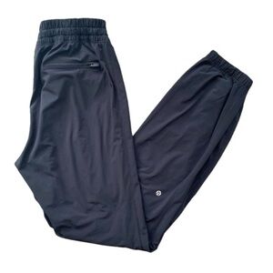 lululemon Black High Rise Relaxed Jogger Casual Pant Unlined Elastic Waist SZ 8